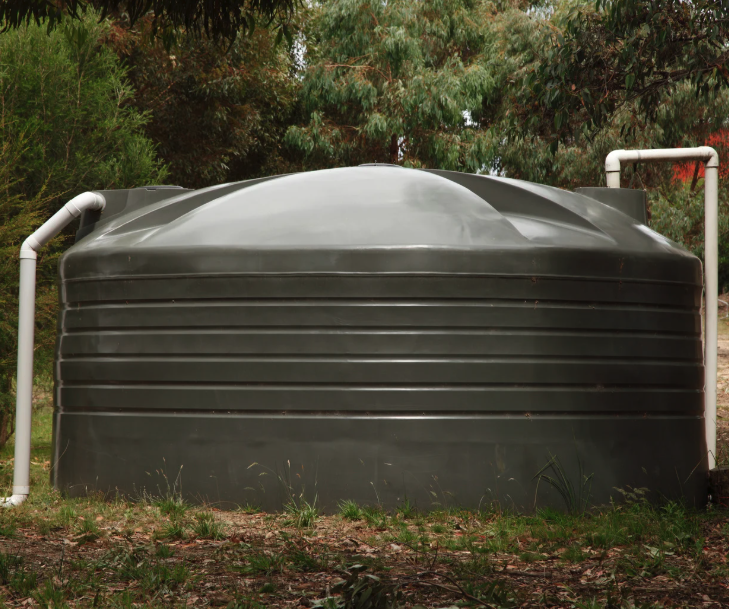 💧 Keep Your Rainwater Tank Flowing: Smart Spring Water-Saving Tips for Auckland Homes